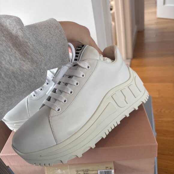 NWT Miu Miu Platform Chunky Low Top Sneakers White Leather Upper Lace Up Sz 40 - Picture 7 of 9